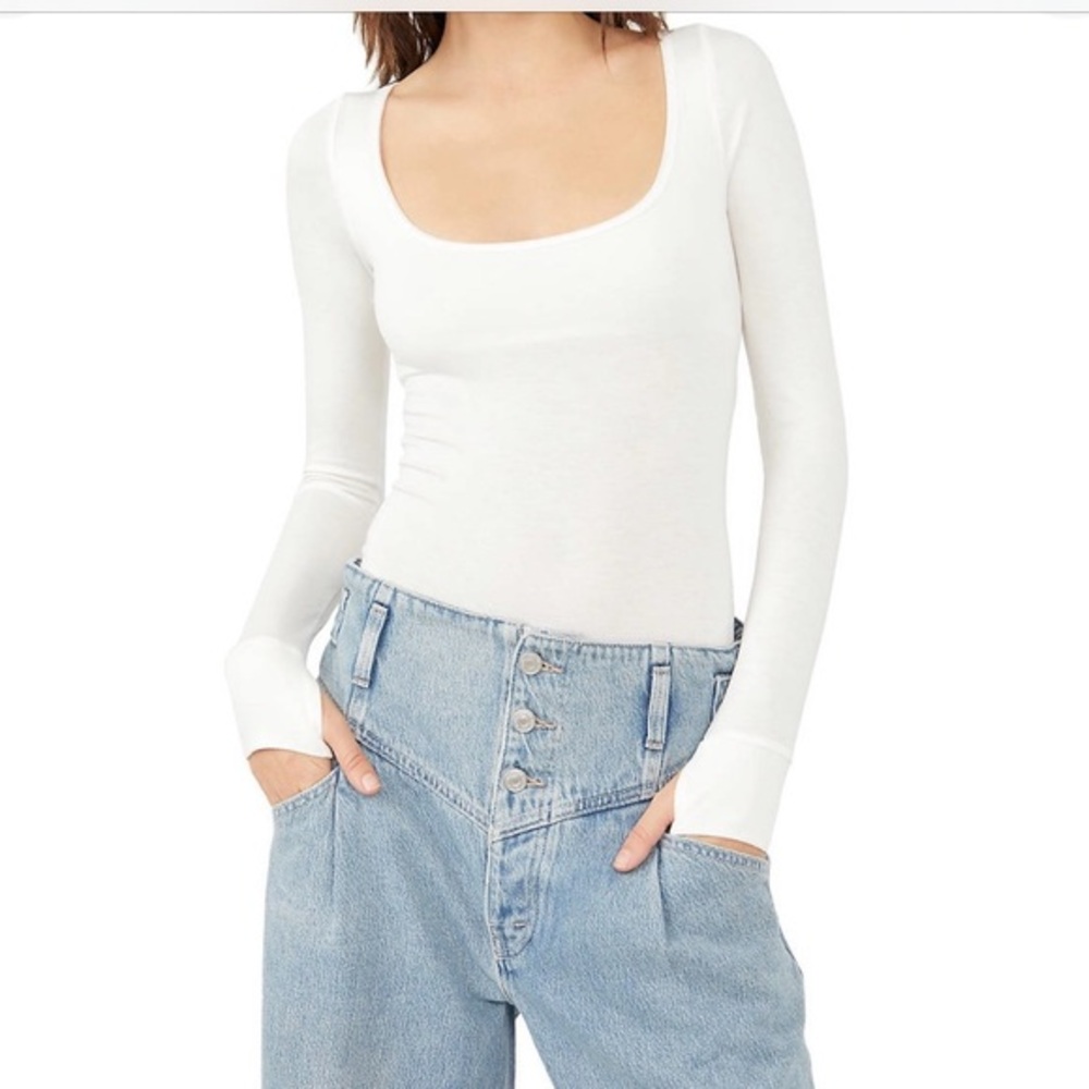 🟤NWT FREE PEOPLE “Settle In” Long Sleeve Bodysuit in Ivory LG